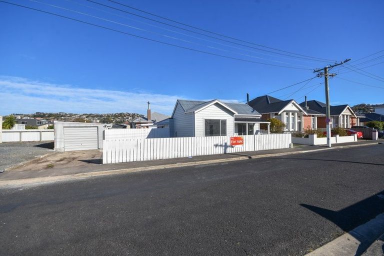 Photo of property in 76 Wesley Street, South Dunedin, Dunedin, 9012