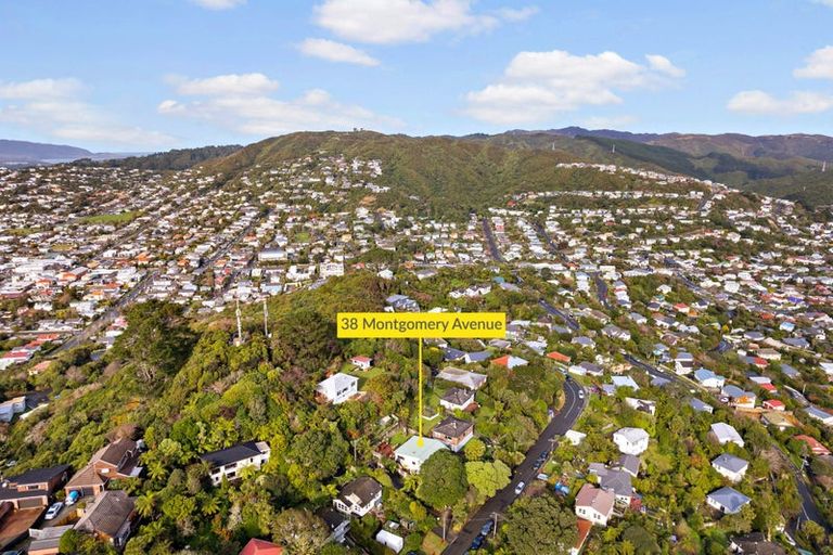 Photo of property in 38 Montgomery Avenue, Karori, Wellington, 6012
