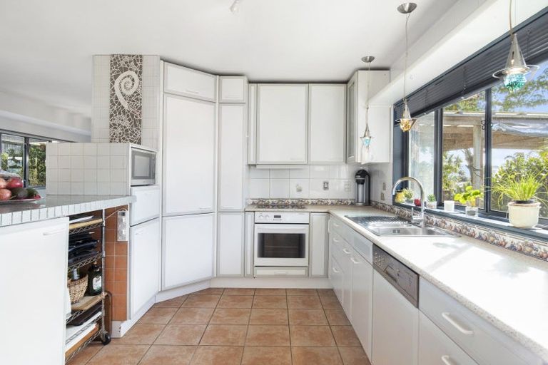 Photo of property in 10 Jenny Lane, Waiuku, 2123