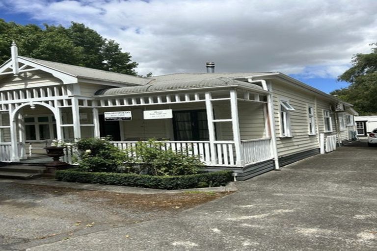 Photo of property in 6 Mcmaster Street, Greytown, 5712