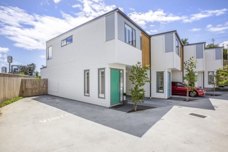 Photo of property in 11/7u Handyside Street, Tawa, Wellington, 5028