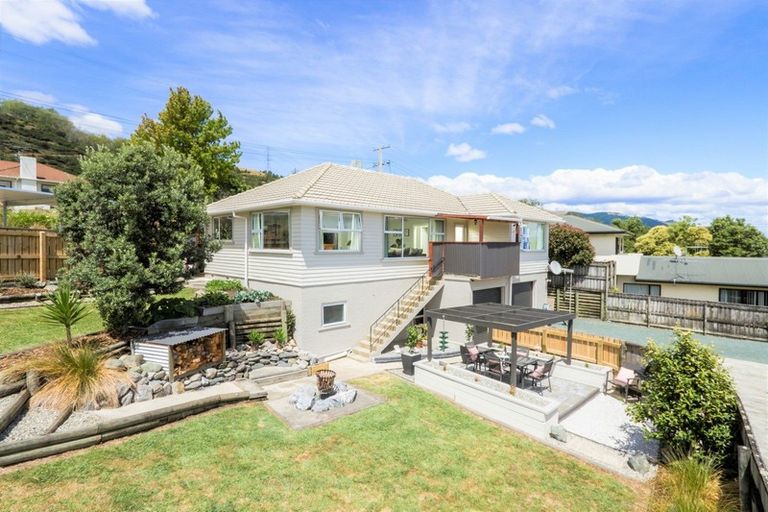 Photo of property in 12 Kauri Street, Stoke, Nelson, 7011