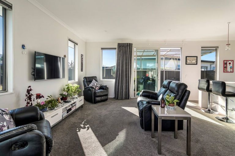 Photo of property in 10 Harold Place, Stoke, Nelson, 7011