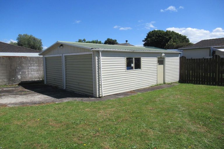 Photo of property in 13 Charles Street, Clouston Park, Upper Hutt, 5018