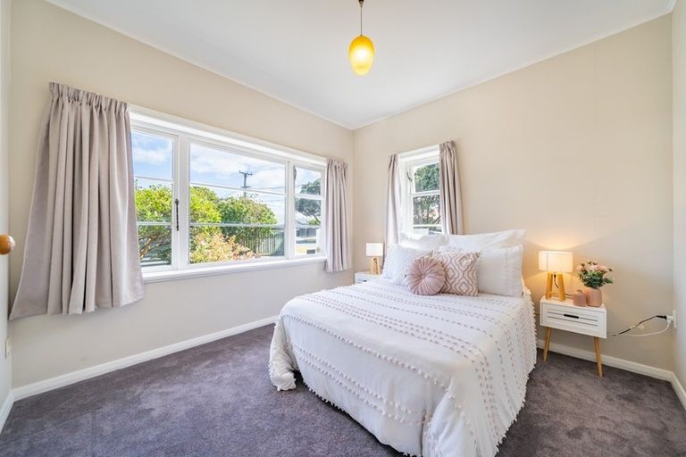Photo of property in 14 Malone Road, Waterloo, Lower Hutt, 5011
