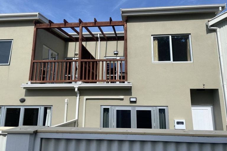 Photo of property in 7u7 Henry Street, Kilbirnie, Wellington, 6022