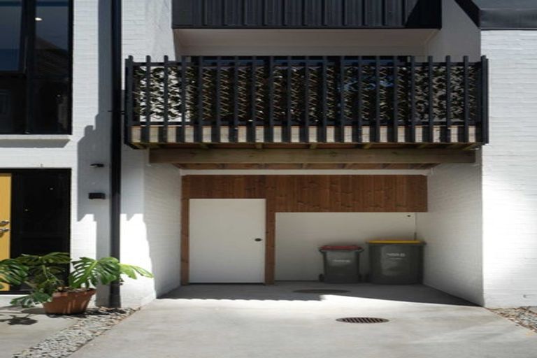 Photo of property in 12 Mayfly Lane, Hobsonville, Auckland, 0616