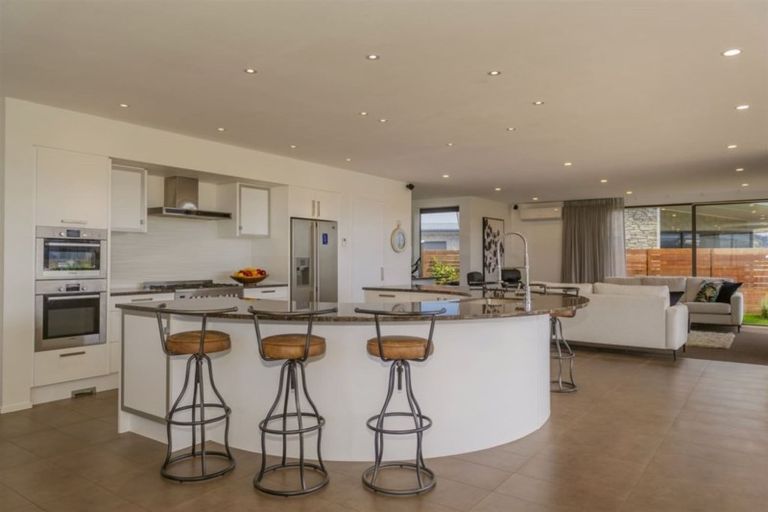 Photo of property in 41 Aquila Drive, Whitianga, 3510