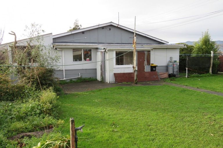 Photo of property in 120 Derby Street, Westport, 7825