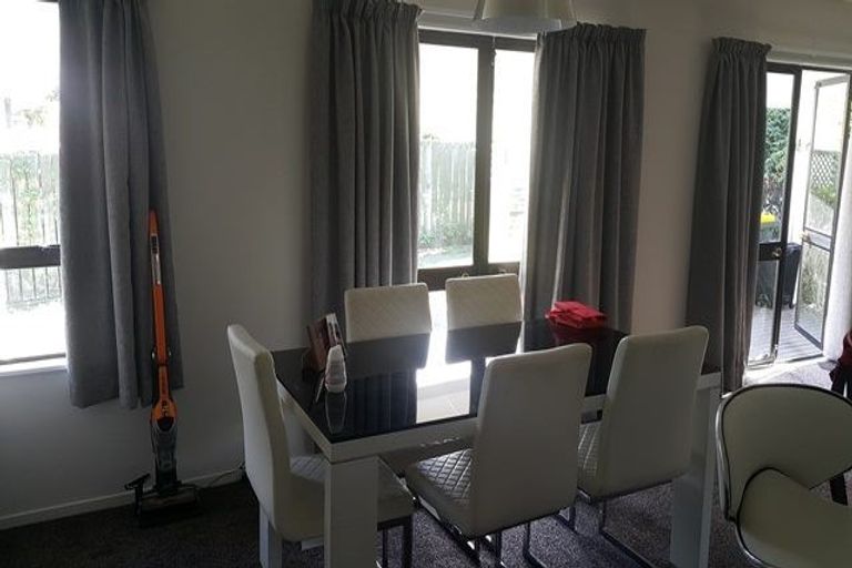 Photo of property in 1/21 Onslow Road, Papakura, 2110