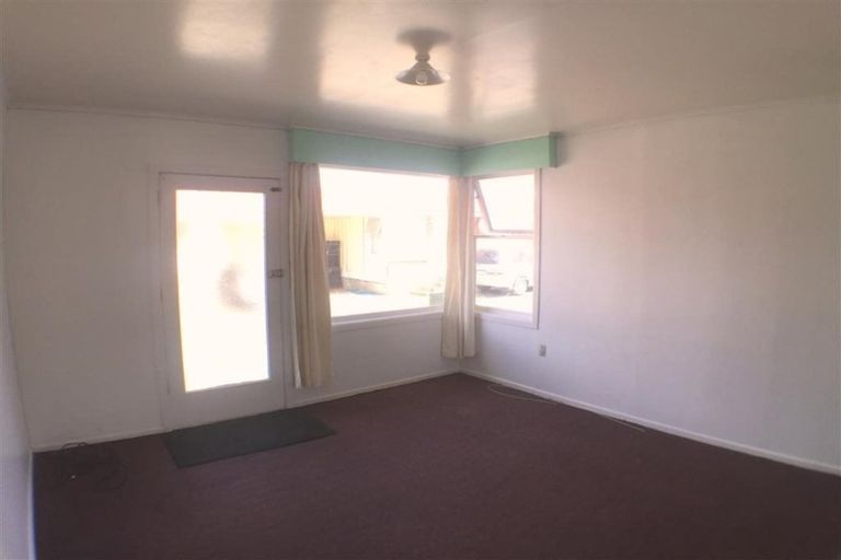 Photo of property in 46 Gardner Avenue, New Lynn, Auckland, 0600
