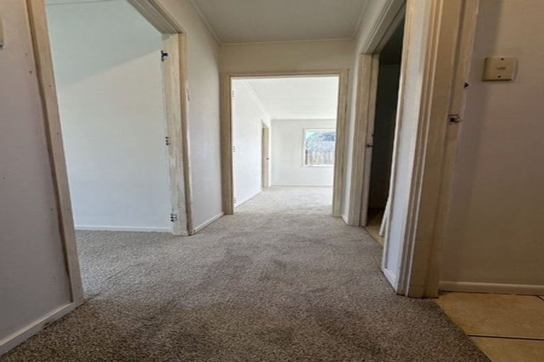Photo of property in 2/3 Kita Road, Manurewa, Auckland, 2102