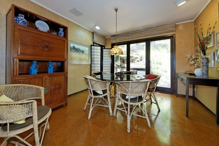 Photo of property in 11 Paturoa Road, Titirangi, Auckland, 0604