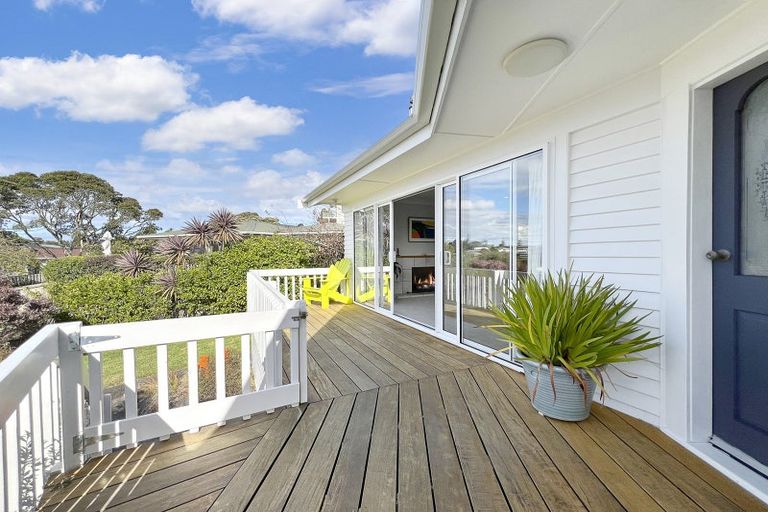 Photo of property in 32 Mason Street, New Lynn, Auckland, 0600