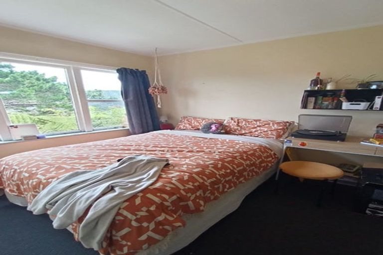 Photo of property in 50 Bedford Street, Northland, Wellington, 6012