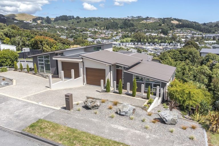 Photo of property in 42b/1 James Cook Drive, Whitby, Porirua, 5024