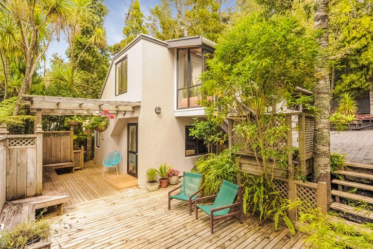 Photo of property in 66 Shetland Street, Glen Eden, Auckland, 0602