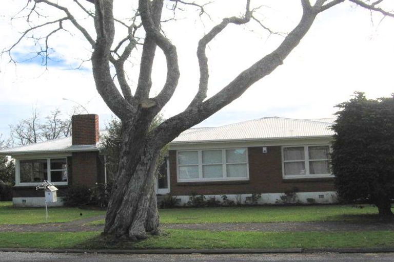 Photo of property in 1 Springfield Crescent, Enderley, Hamilton, 3214