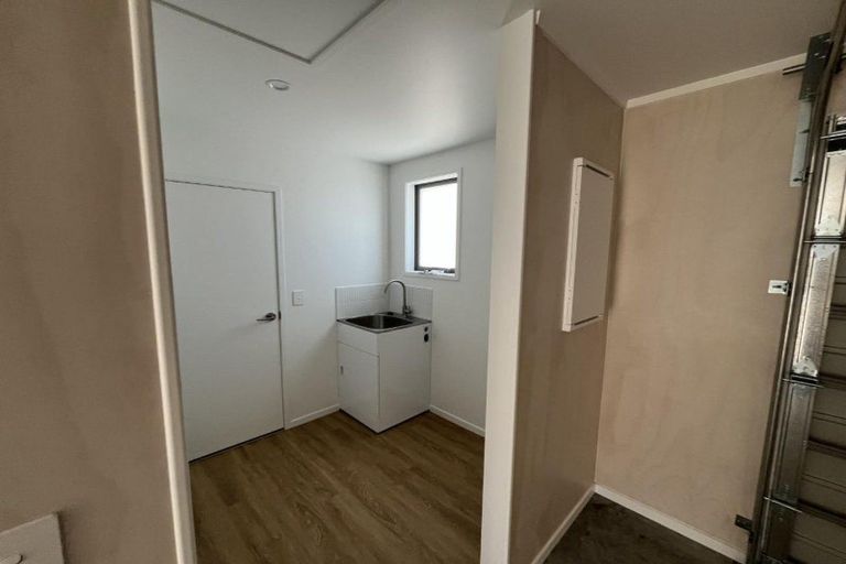 Photo of property in 1 Wheeler Place, Upper Vogeltown, New Plymouth, 4310