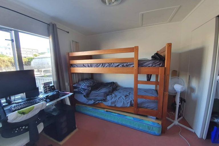 Photo of property in 7/3 Kelvin Grove, Te Aro, Wellington, 6011