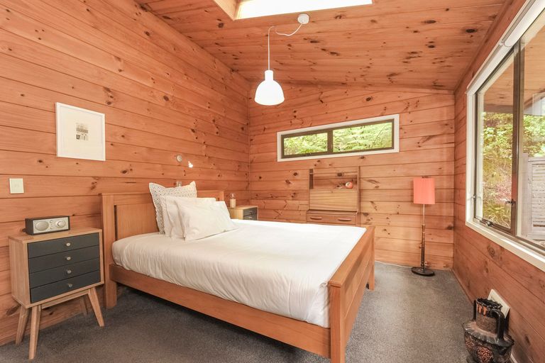 Photo of property in 66 Shetland Street, Glen Eden, Auckland, 0602