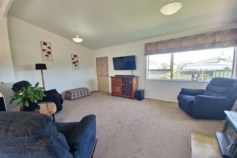 Photo of property in 2 Moana Crescent, Redwoodtown, Blenheim, 7201