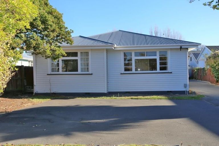 Photo of property in 6 Wharenui Road, Upper Riccarton, Christchurch, 8041