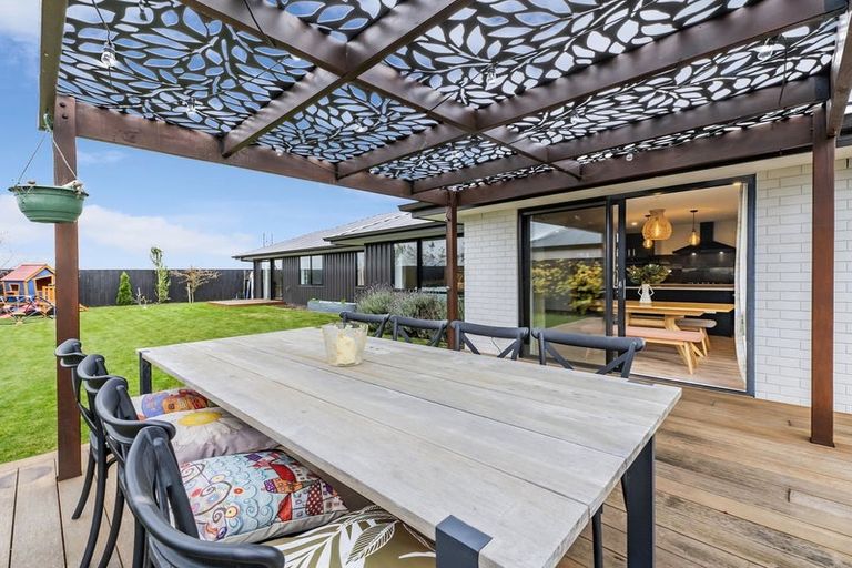 Photo of property in 43 Chris Drive, Rolleston, 7614