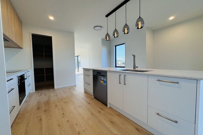 Photo of property in 1 Amberite Place, Harewood, Christchurch, 8051