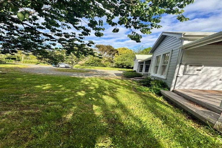 Photo of property in 37 Smalley Road, Glenbrook, Waiuku, 2681