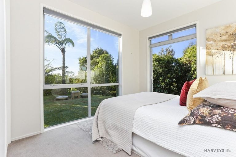 Photo of property in 188 Scenic Drive, Titirangi, Auckland, 0604