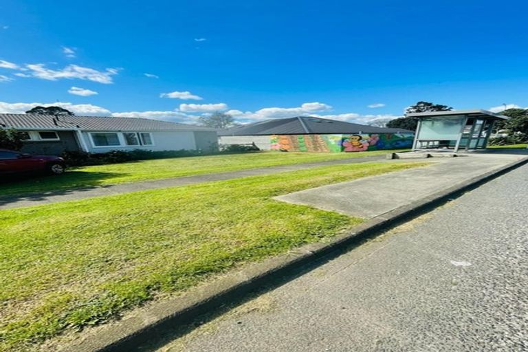 Photo of property in 625 Massey Road, Mangere, Auckland, 2022
