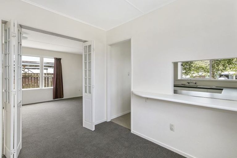 Photo of property in 49 Mohaka Street, Wainuiomata, Lower Hutt, 5014