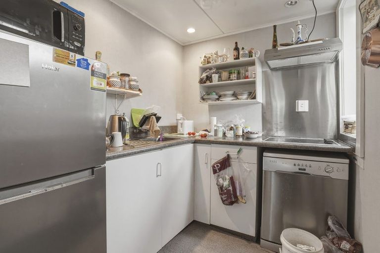 Photo of property in 28 Walton Street, Kaikorai, Dunedin, 9010