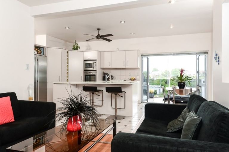 Photo of property in 450a River Road, Fairfield, Hamilton, 3214