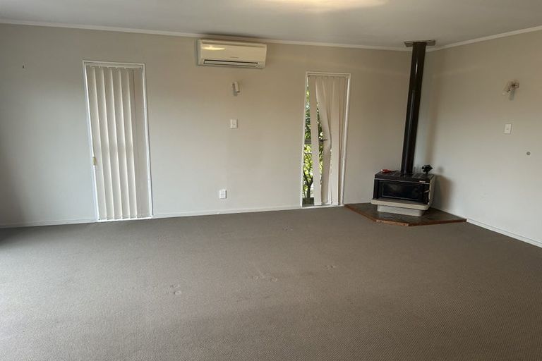 Photo of property in 29 Meadowvale Avenue, Forrest Hill, Auckland, 0620