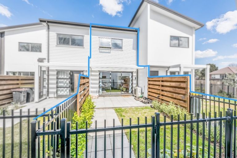 Photo of property in 7/69 Suva Street, Upper Riccarton, Christchurch, 8041