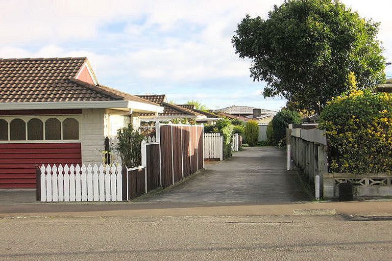 Photo of property in 28 Fitzroy Street, Terrace End, Palmerston North, 4410