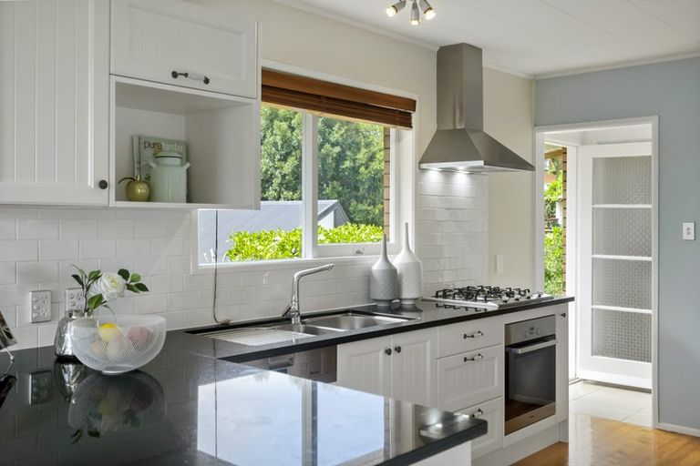 Photo of property in 18 Union Road, Howick, Auckland, 2014