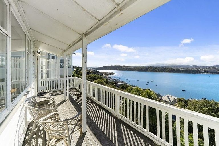 Photo of property in 43 Overtoun Terrace, Hataitai, Wellington, 6021