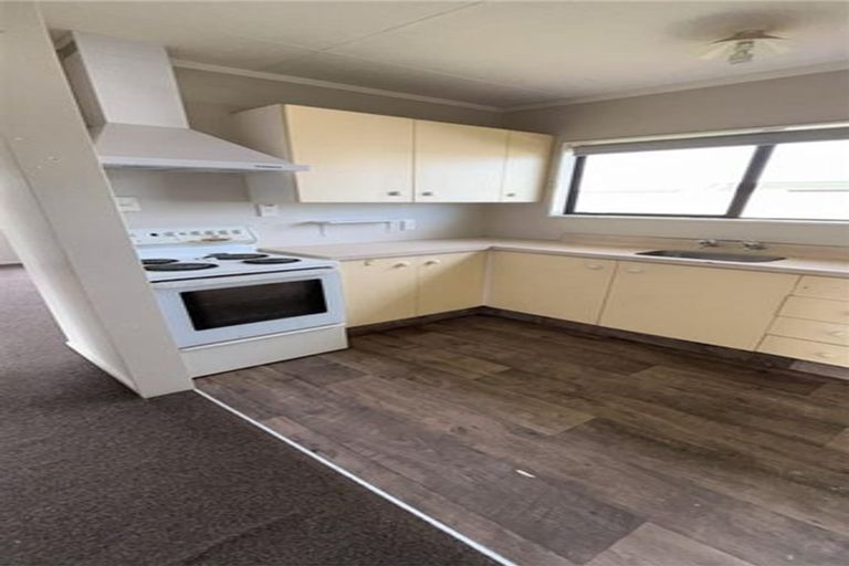 Photo of property in 30 Ngata Street, Palmerston North, 4410