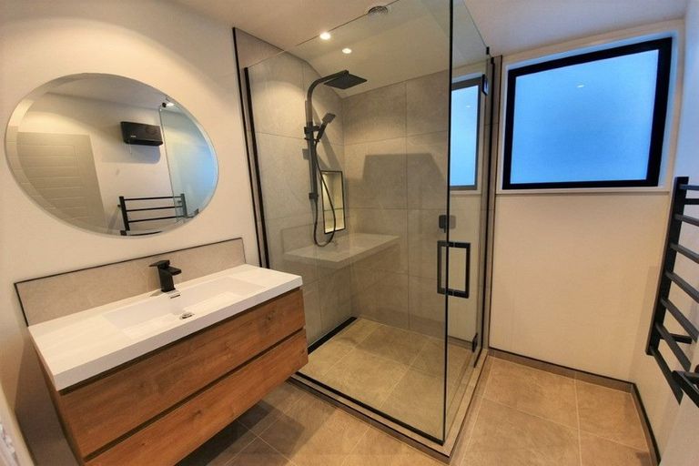 Photo of property in 1a Esperance Street, St Albans, Christchurch, 8052