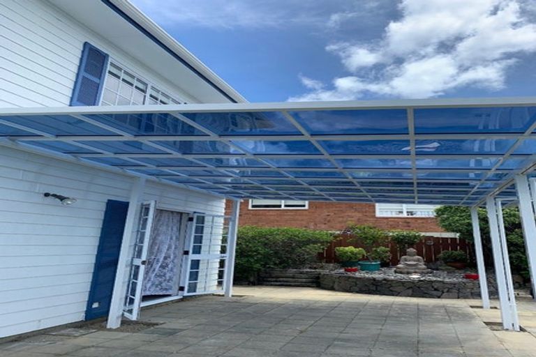 Photo of property in 2c Mason Street, New Lynn, Auckland, 0600