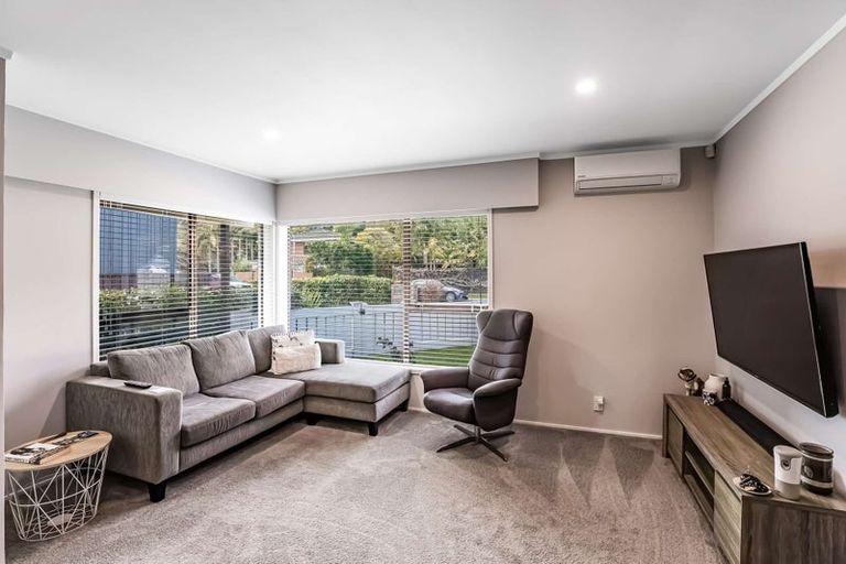 Photo of property in 33a The Circle, Manly, Whangaparaoa, 0930