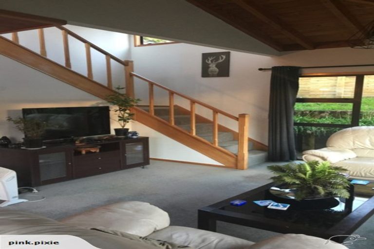 Photo of property in 86 Waimumu Road, Massey, Auckland, 0614