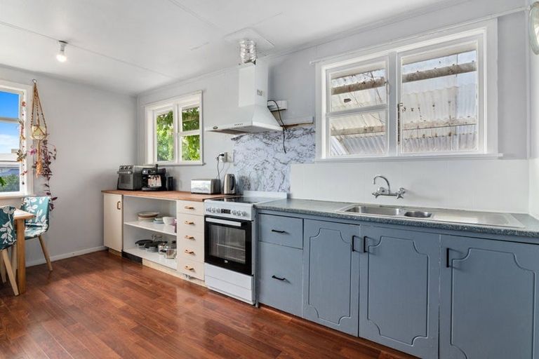 Photo of property in 40 Karaka Street, Stoke, Nelson, 7011