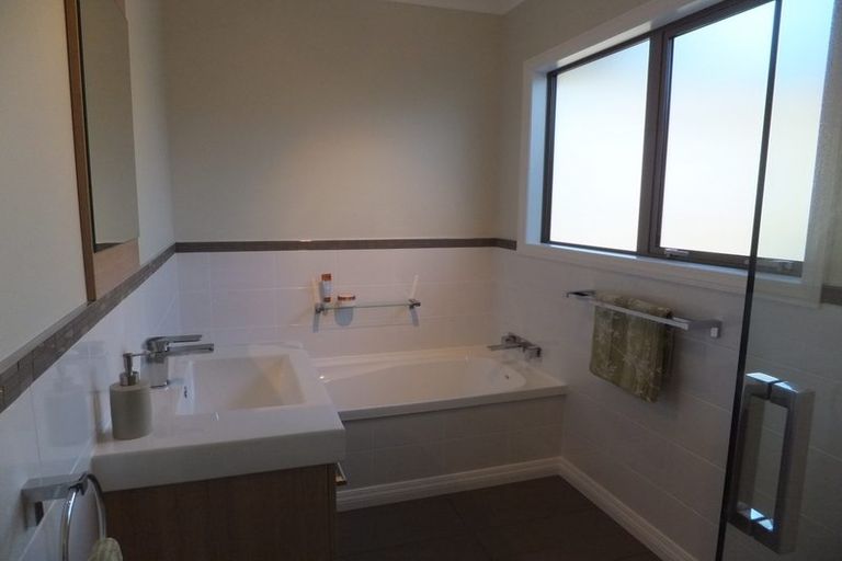 Photo of property in 22 Paremata Street, Atawhai, Nelson, 7010