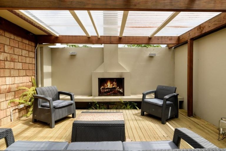Photo of property in 27 Sovereign Drive, Papamoa Beach, Papamoa, 3118