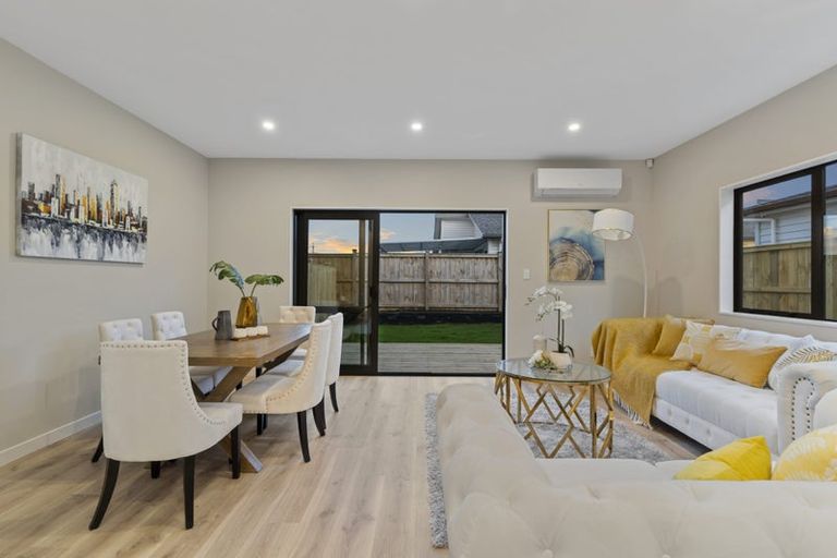 Photo of property in 80b Kahui Parade, Karaka, 2113
