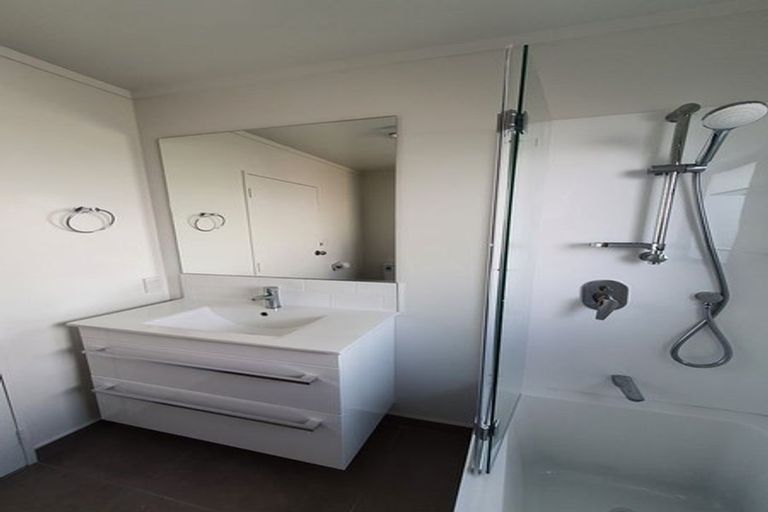 Photo of property in 26 Kentwood Drive, Woodridge, Wellington, 6037